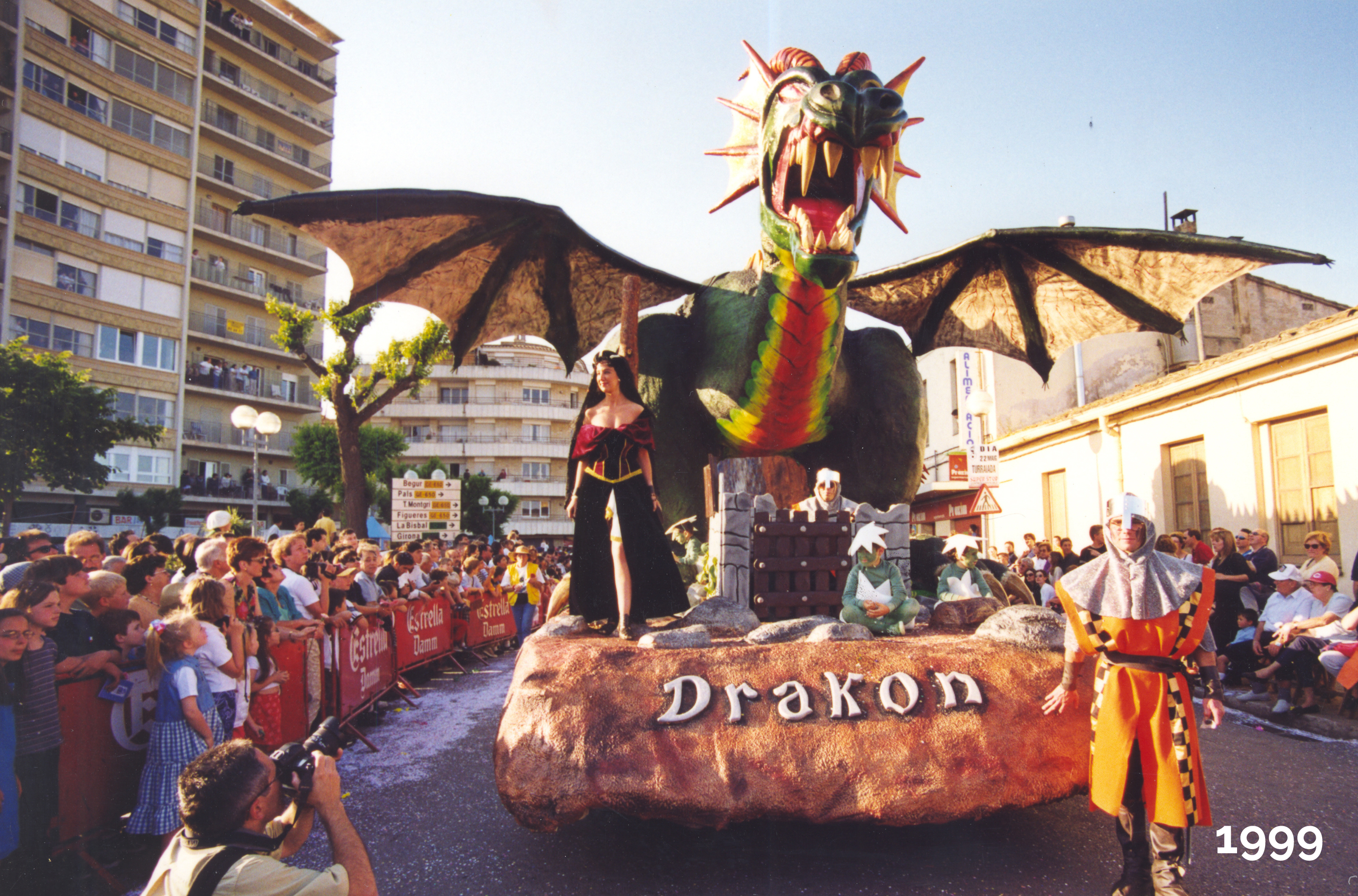 Drakon | © Colla Júniors