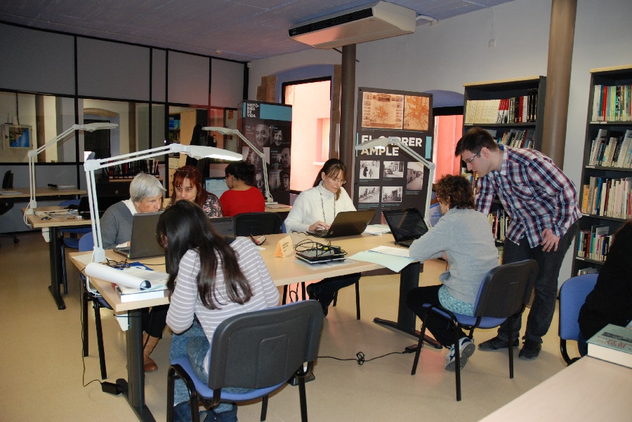 Totes les dones que tenen dedicat un carrer o una plaça a Palafrugell, ja disposen de la seva entrada a la Viquipèdia