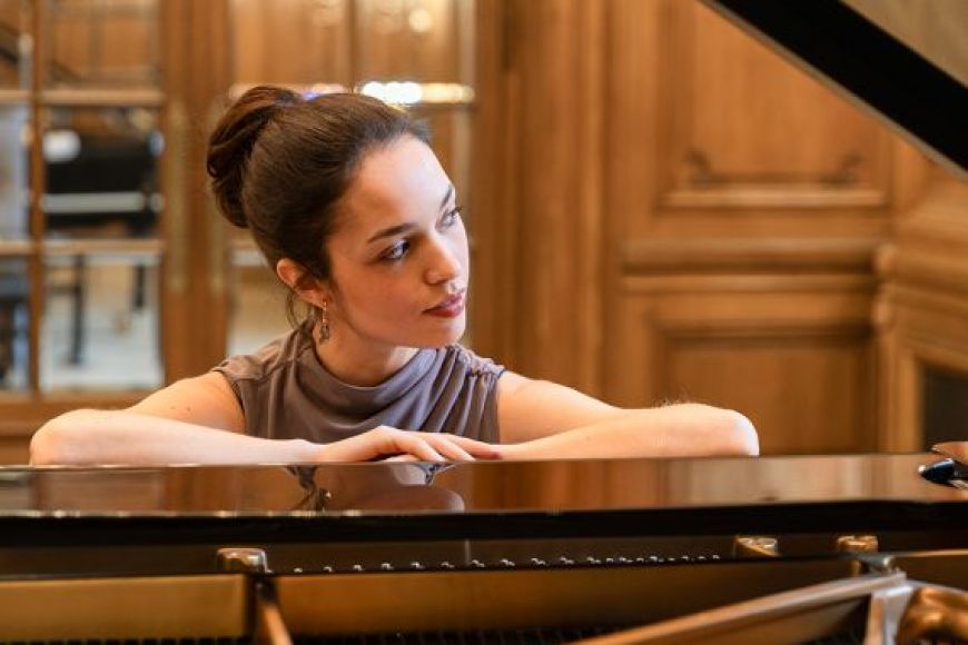 Recital de piano 'Syndesi' Emma Stratton Recital de piano 'Syndesi' Emma Stratton
