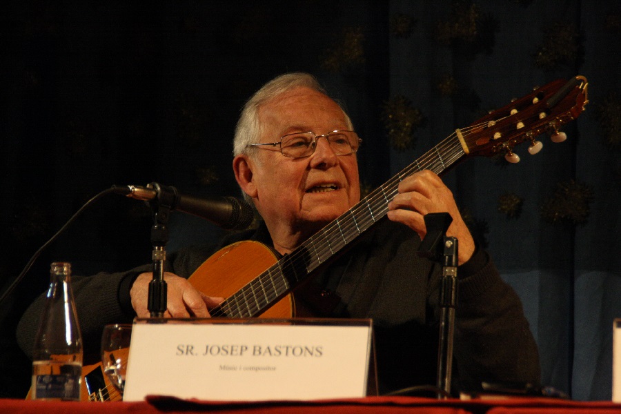 El músic i compositor palafrugellenc Josep Bastons i la Fundació Vila Casas distingits amb la Creu de Sant Jordi