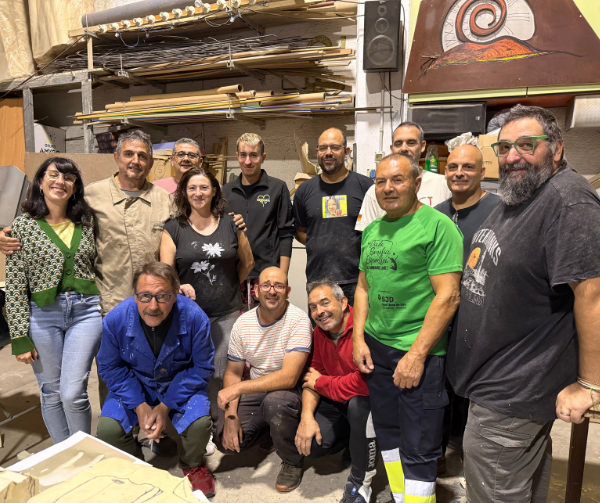 Èxit de la nova edició de l’Escola de Carrossaires de Palafrugell, que consolida la formació en escultura per impulsar els nous talents a les Festes de Primavera