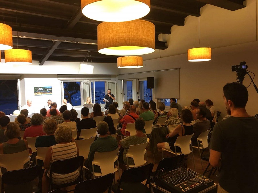 Les “Converses de Barraca” tanquen edició amb més de 300 assistents