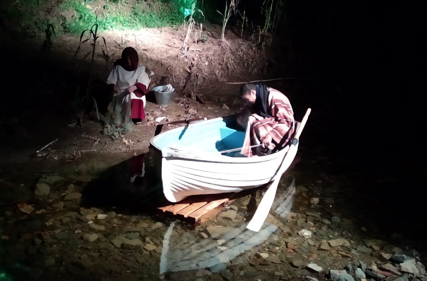 Prop de 800 persones visiten el Pessebre vivent de Llofriu